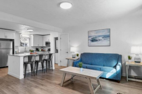Azul Condos IV